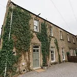 Lägenhet Wensleydale, Old School - Ground Floor Luxury In Richmond, North Yorkshire *