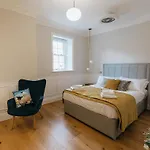 Wensleydale, Old School - Ground Floor Luxury In Richmond, North Yorkshire * Richmond (North Yorkshire)