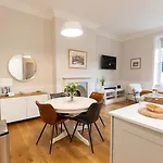 Wensleydale, Old School - Ground Floor Luxury In Richmond, North Yorkshire