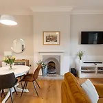 Wensleydale, Old School - Ground Floor Luxury In Richmond, North Yorkshire דירה ריצ'מונד