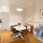 Wensleydale, Old School - Ground Floor Luxury In Richmond, North Yorkshire * リッチモンド