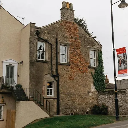 Apartament Wensleydale, Old School - Ground Floor Luxury In Richmond, North Yorkshire *