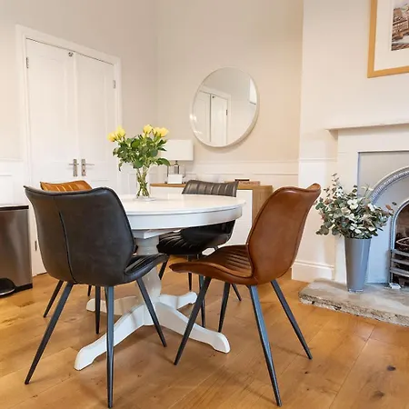 Wensleydale, Old School - Ground Floor Luxury In Richmond, North Yorkshire リッチモンド